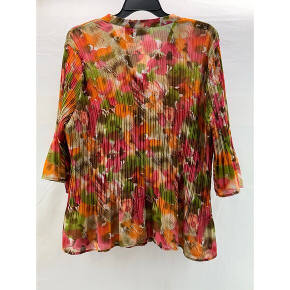 Maggie Barns 1X 18/20 W colorful lightweight floral button down has stretch - Picture 4 of 7